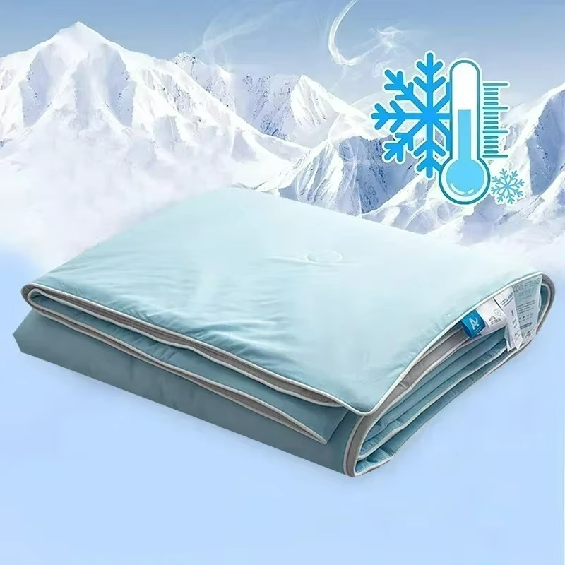 Breathable Chill Summer Blanket with Cold Touch Fabric