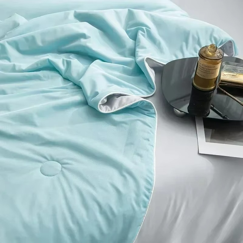 Breathable Chill Summer Blanket with Cold Touch Fabric