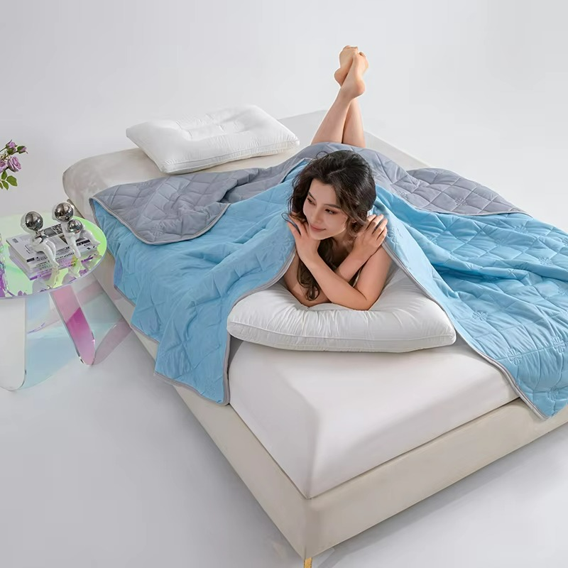 Breathable Cooling Summer Blanket