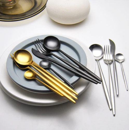 Elegant 24-Piece Silverware Set for Fine Dining