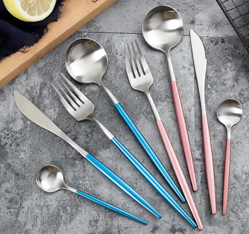 Elegant 24-Piece Silverware Set for Fine Dining