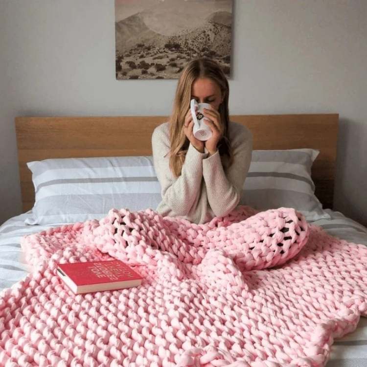 Cozy Plush Heavy Blanket - Fesara