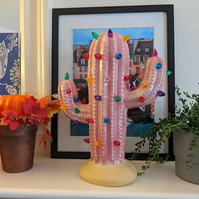 Low Maintenance Indoor Glow Cactus Lamp