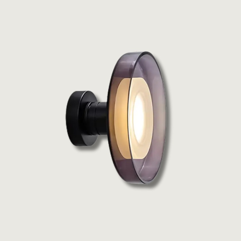 Simple Chic Wall Light with Warm Glow - Fesara