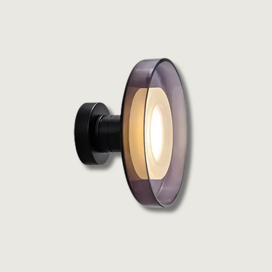 Simple Chic Wall Light with Warm Glow - Fesara