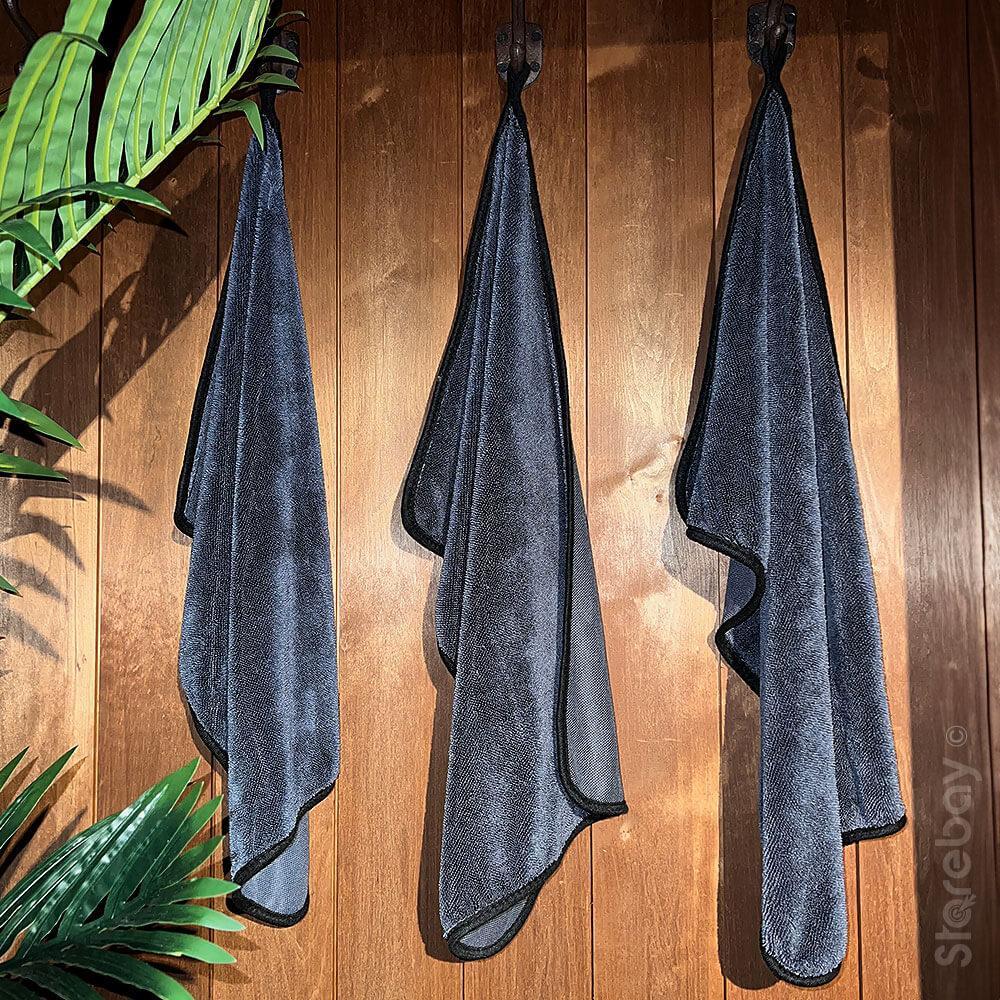 QuickDry Microfibre Cloth for Streak-Free Cleaning