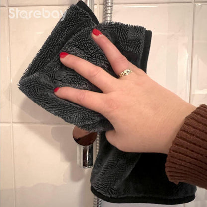 QuickDry Microfibre Cloth for Streak-Free Cleaning