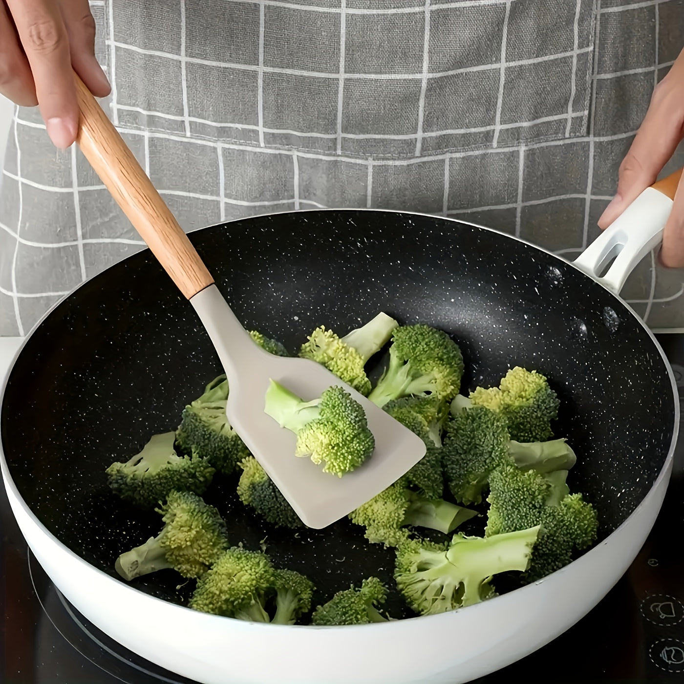 Durable Silicone Kitchen Utensil Set - Heatproof and Non Stick