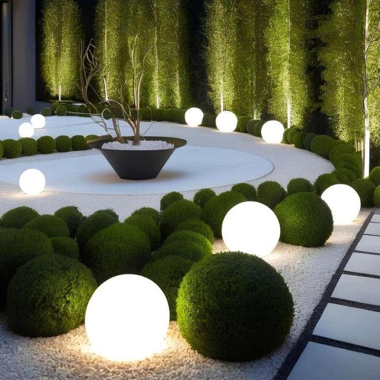 Solar Powered Outdoor Globe Lantern - Fesara