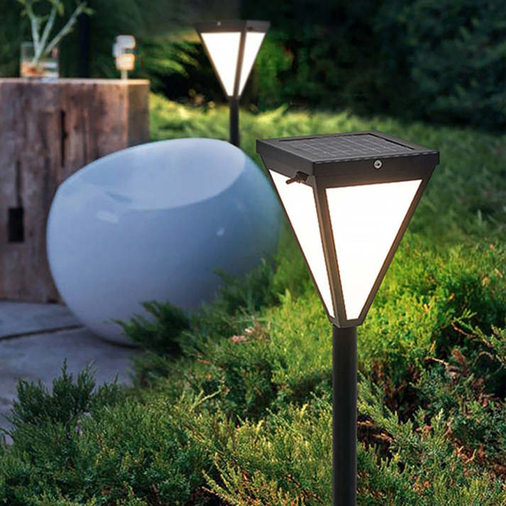 Outdoor Solar Powered Black LED Lamp - Fesara