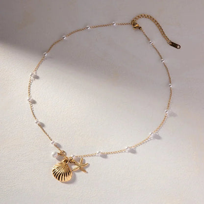 Delicate White Pearl Shell Pendant Necklace