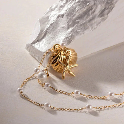 Delicate White Pearl Shell Pendant Necklace