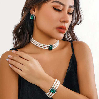 Luxurious Pearl and Diamond Jewelry Set