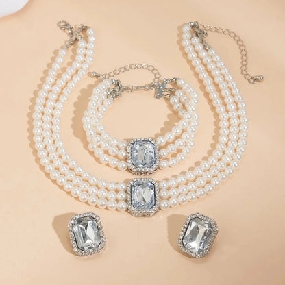 Luxurious Pearl and Diamond Jewelry Set