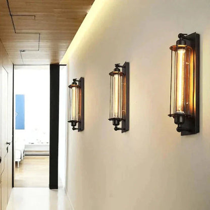 Classic Mounted LED Lamp in Sleek Black Finish