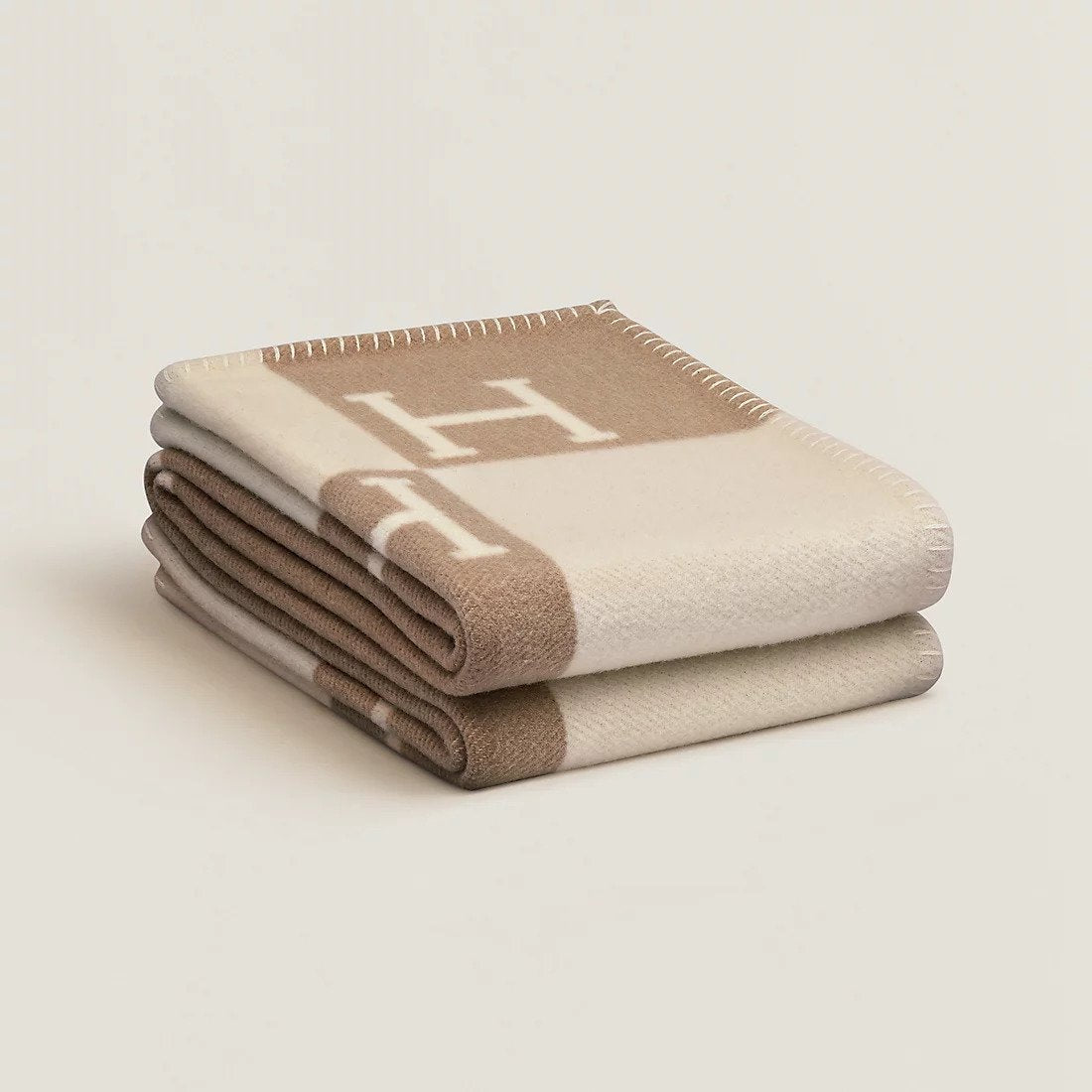 Soft Premium Wool Blanket for Cozy Home