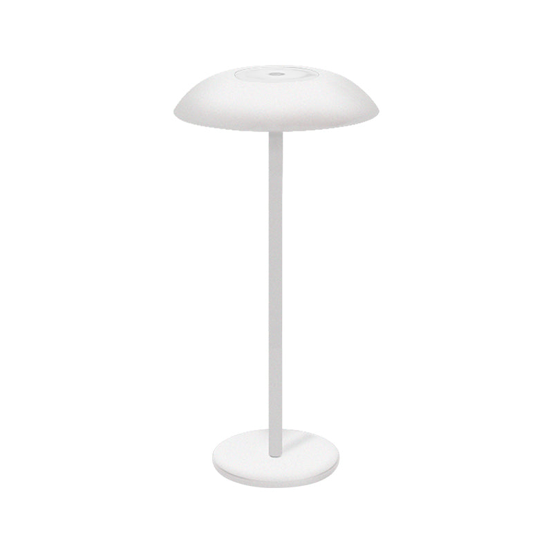Classic Metal Table Lamp