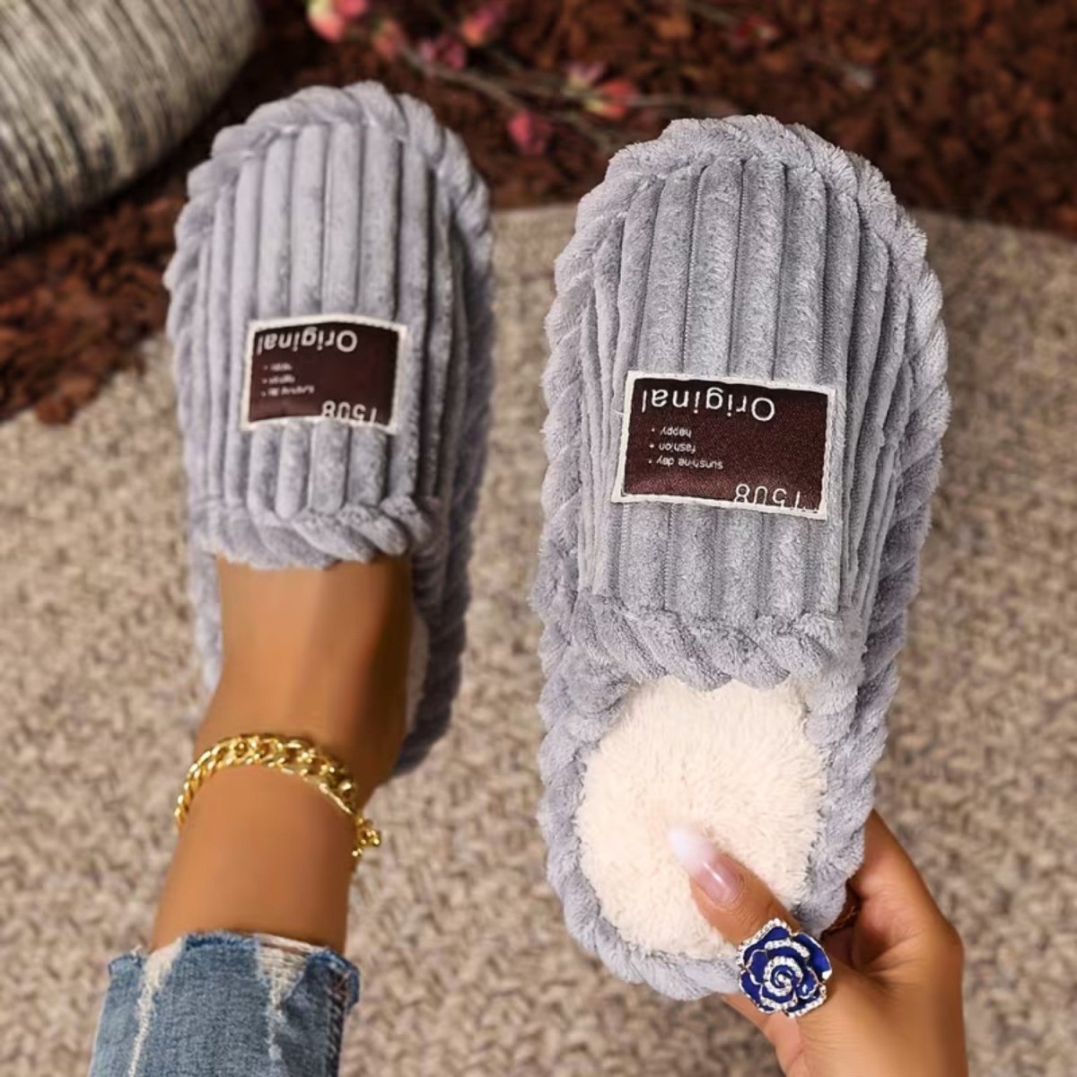 Fashionable and Warm Unisex Soft Fabric Slippers - Slippers - Wild Eye Vision