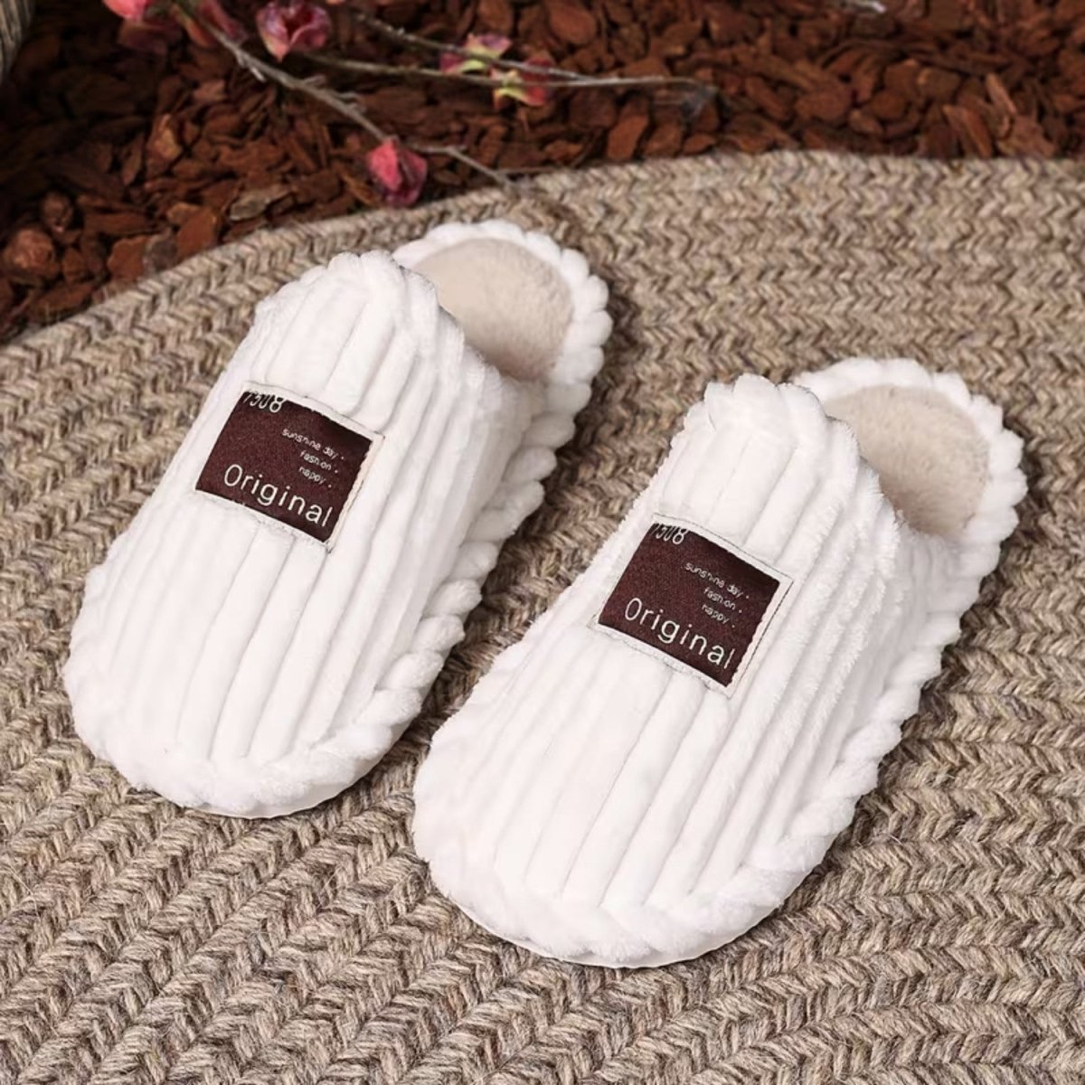 Fashionable and Warm Unisex Soft Fabric Slippers - Slippers - Wild Eye Vision