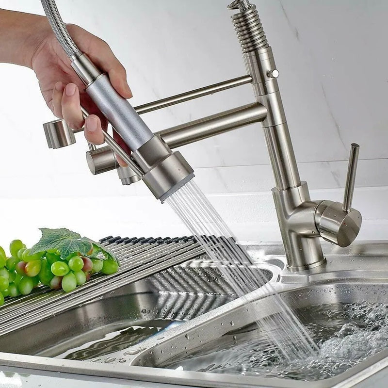 Modern 360° Rotating Kitchen Faucet with Pull Down Sprayer