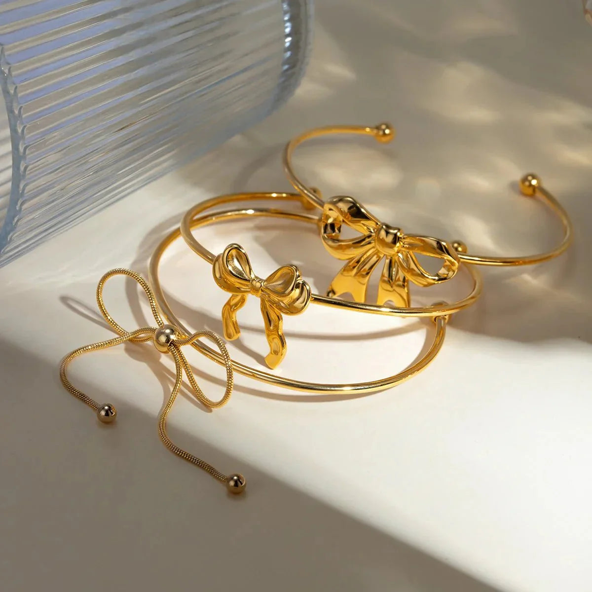 Elegant Women's Bow Cuff Bangle