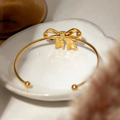 Elegant Women's Bow Cuff Bangle