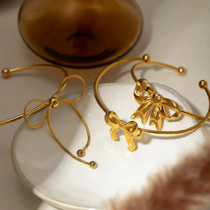 Elegant Women's Bow Cuff Bangle