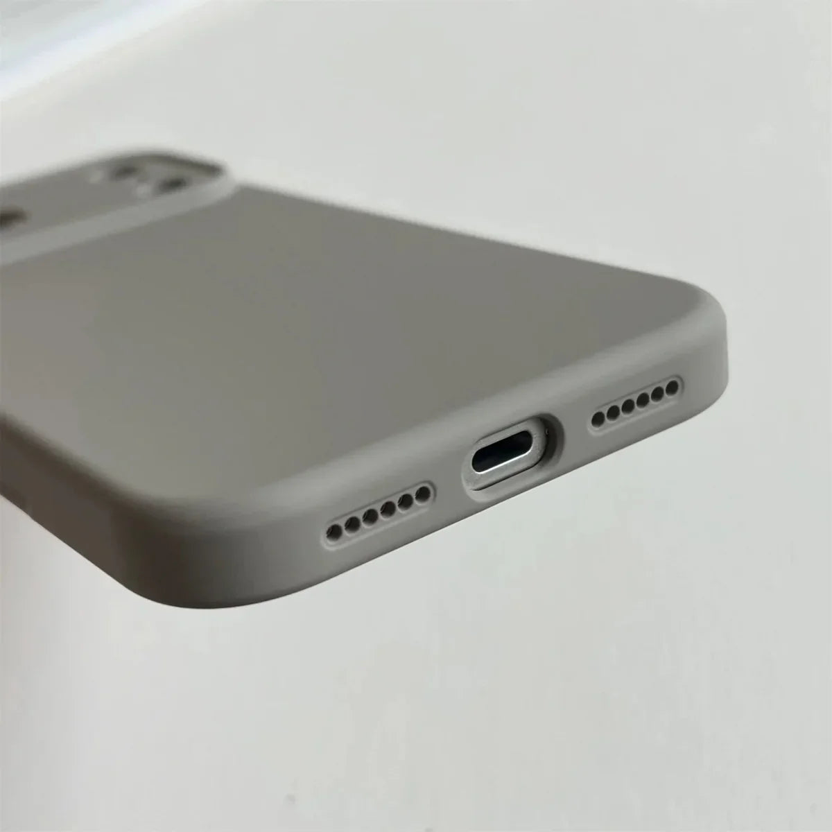 Durable Shock Absorbing iPhone 16 & 17 Case