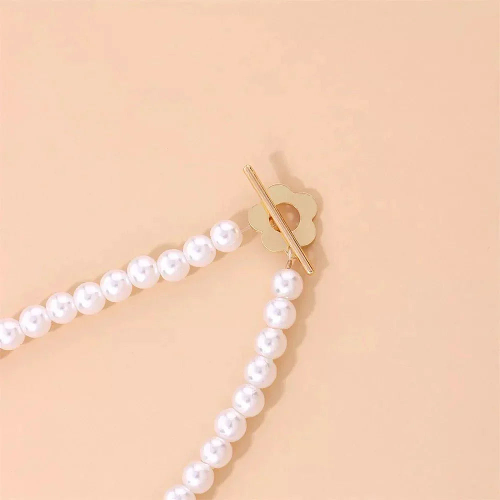 Delicate Blossom Pendant Chain Necklace