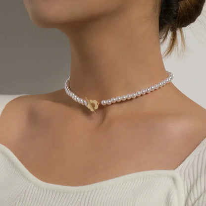 Delicate Blossom Pendant Chain Necklace