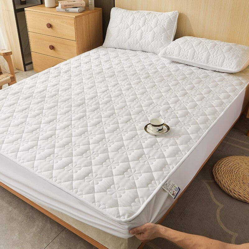 Soft Mattress Protector and Pillowcase Set - Fesara