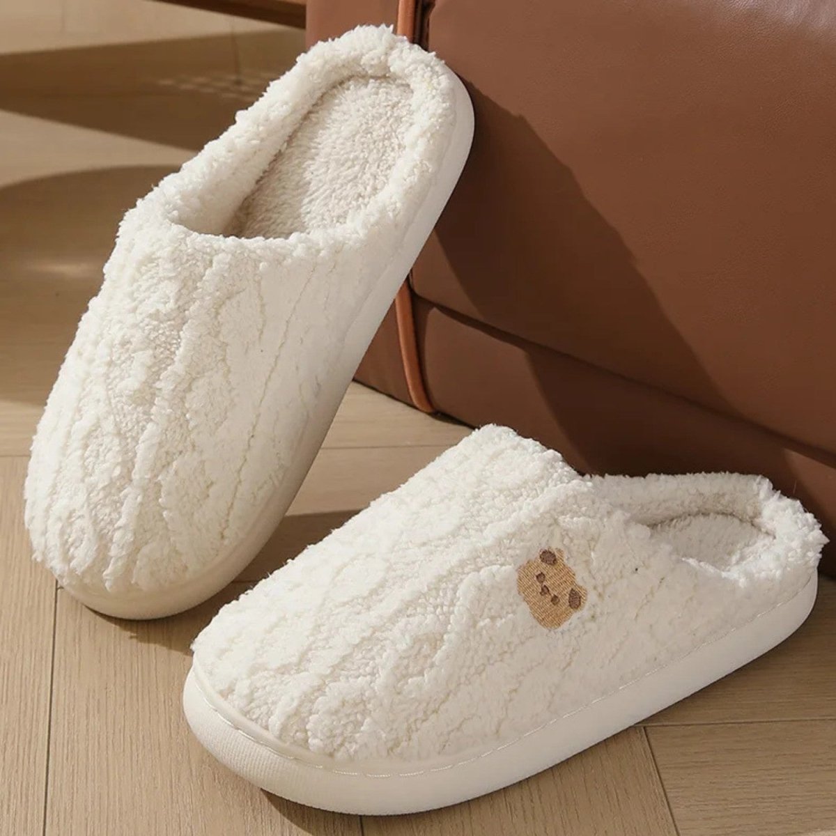 Cozy Faux Fur Slippers for Women Cold Weather - Fesara