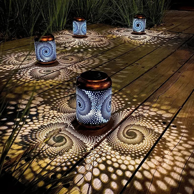 Stylish Outdoor Solar Garden Lamp - Fesara