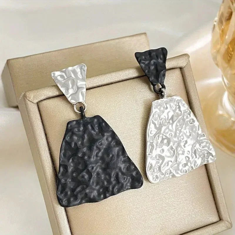 Modern Geometric Pattern Earrings Black White