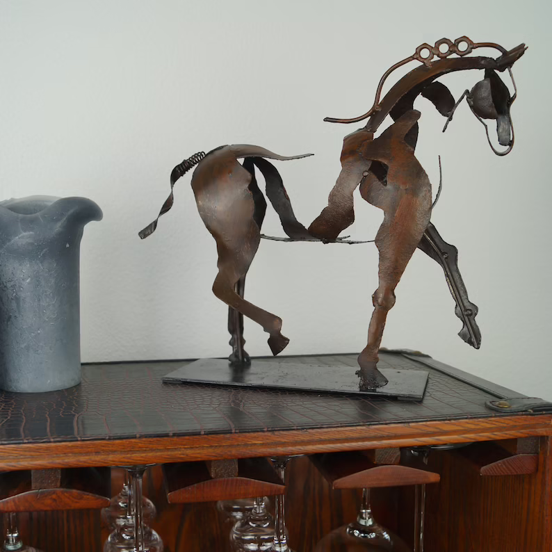 Unique Iron Horse Figurine Decoration - Fesara