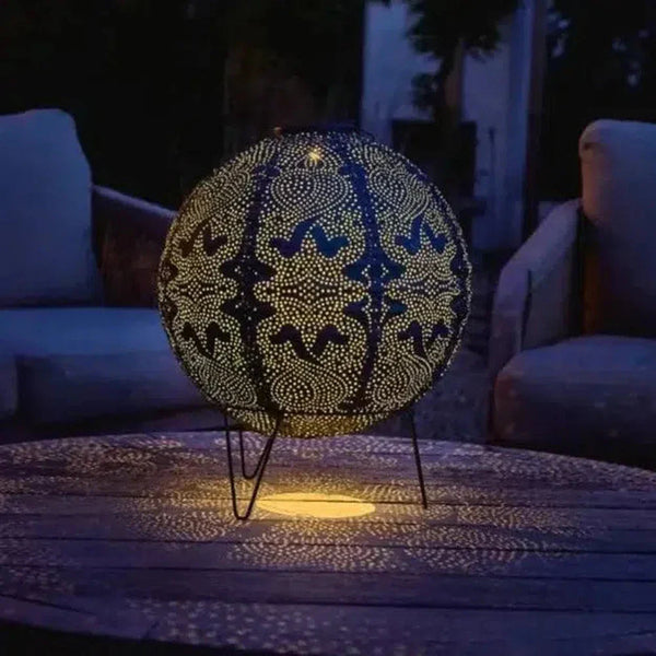 Outdoor Solar Globe Light - Waterproof Garden Lamp - Fesara