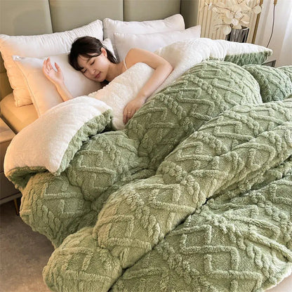 Soft Plush Winter Duvet Cover - Warm Fleece Bedding Set