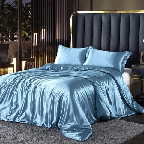 Soft Satin Bedding Set for Deep Sleep