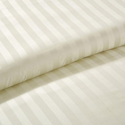 Elegant Cream Bedding Set
