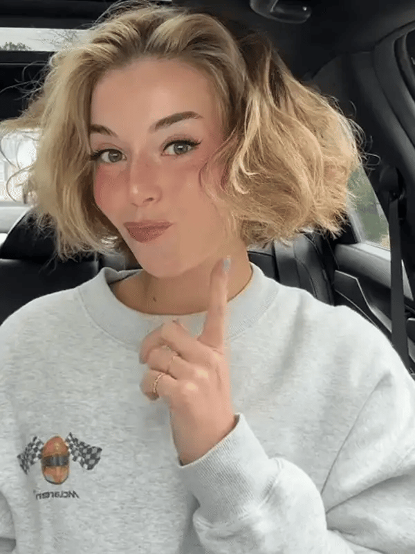 Compact Hair Straightening Brush