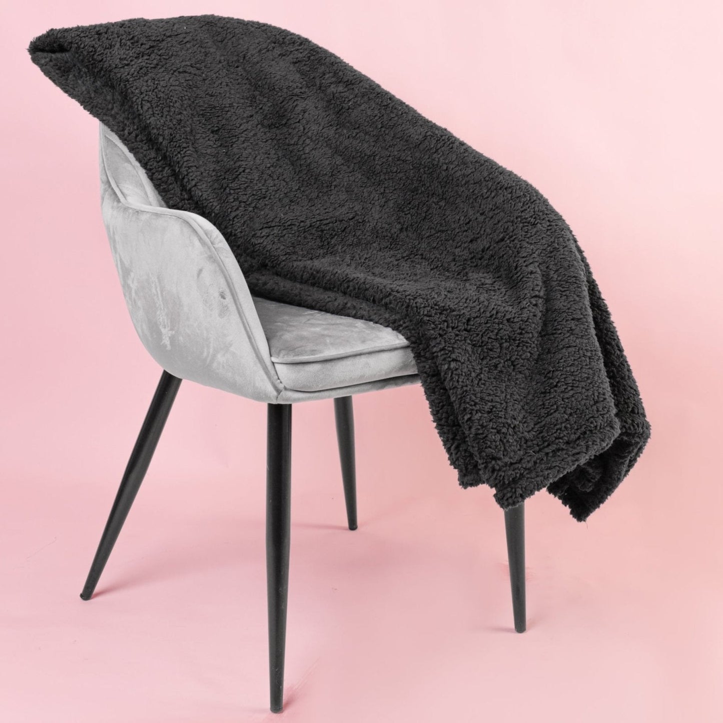 Soft Plush Waterproof Throw Blanket