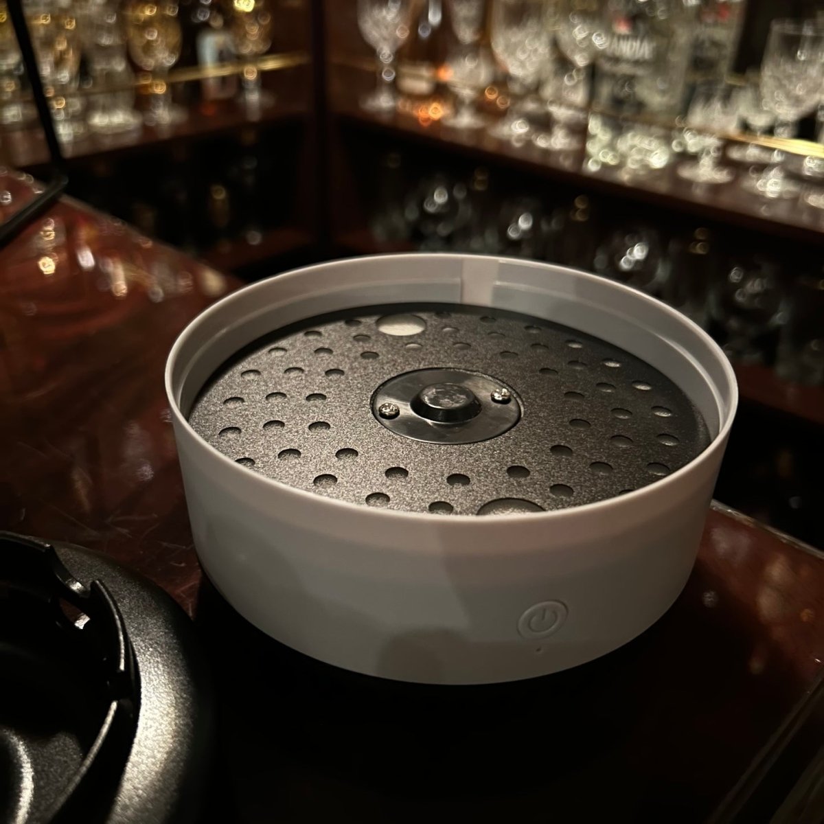 Odor Free Smokeless Ashtray Solution