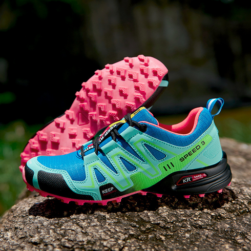 Tough Trail Hiking Boots in Blue and Green - Fesara
