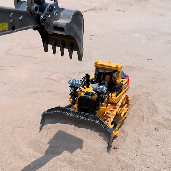 Fesara RC Truck - 2 in 1 Stunt and Digging Vehicle