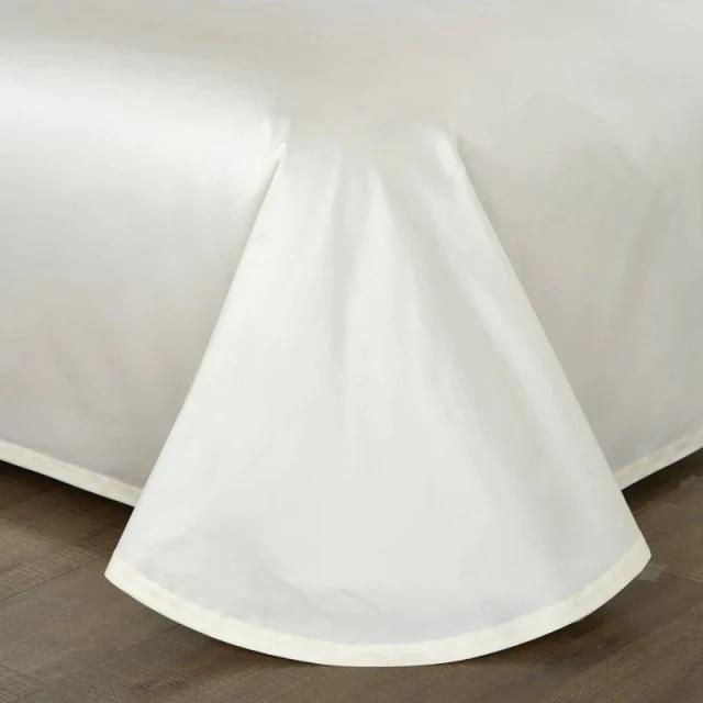 Elegant Cream Bedding Set
