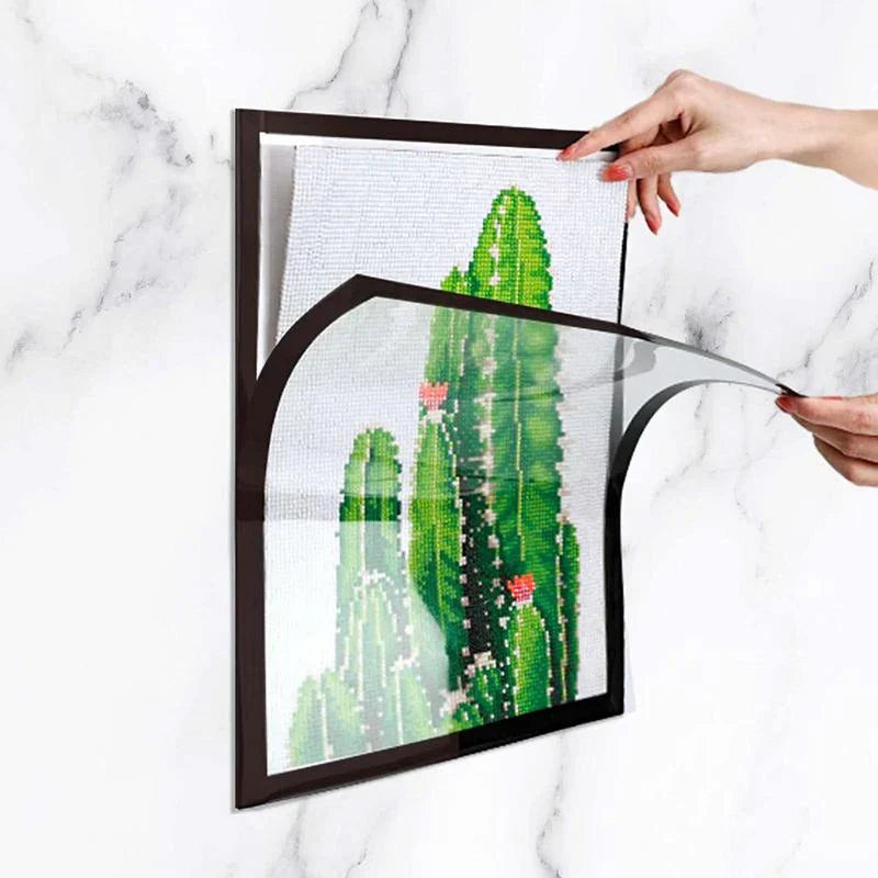 Stylish Magnetic Picture Frame Display - Fesara