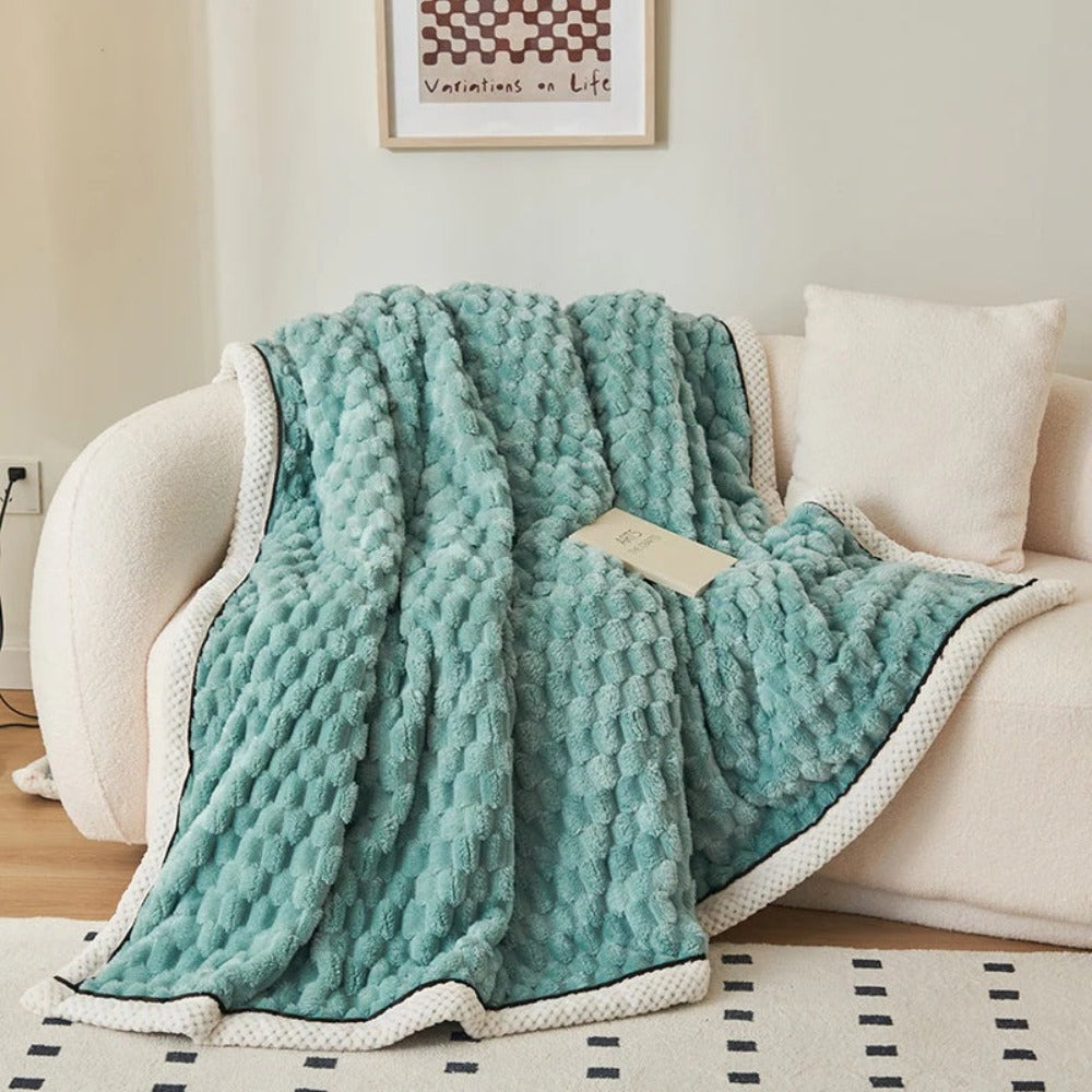 Plush Soft Fuzzy Blanket Cosy Throw