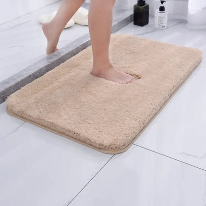 Plush Bathroom Mat with Grip Backing