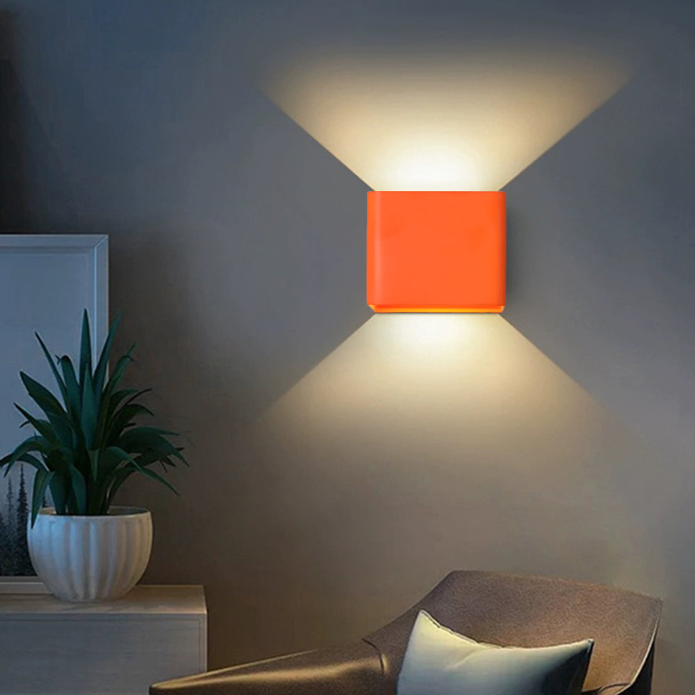 Modern White Wall Lamp