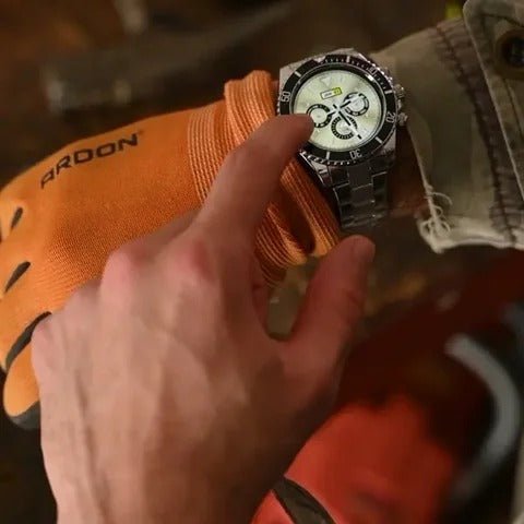 Advanced GPS Smartwatch with Fitness Tracker & Long Battery